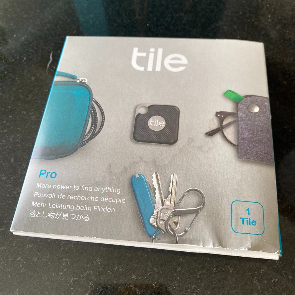 NIB- Tile Pro bluetooth tracker
